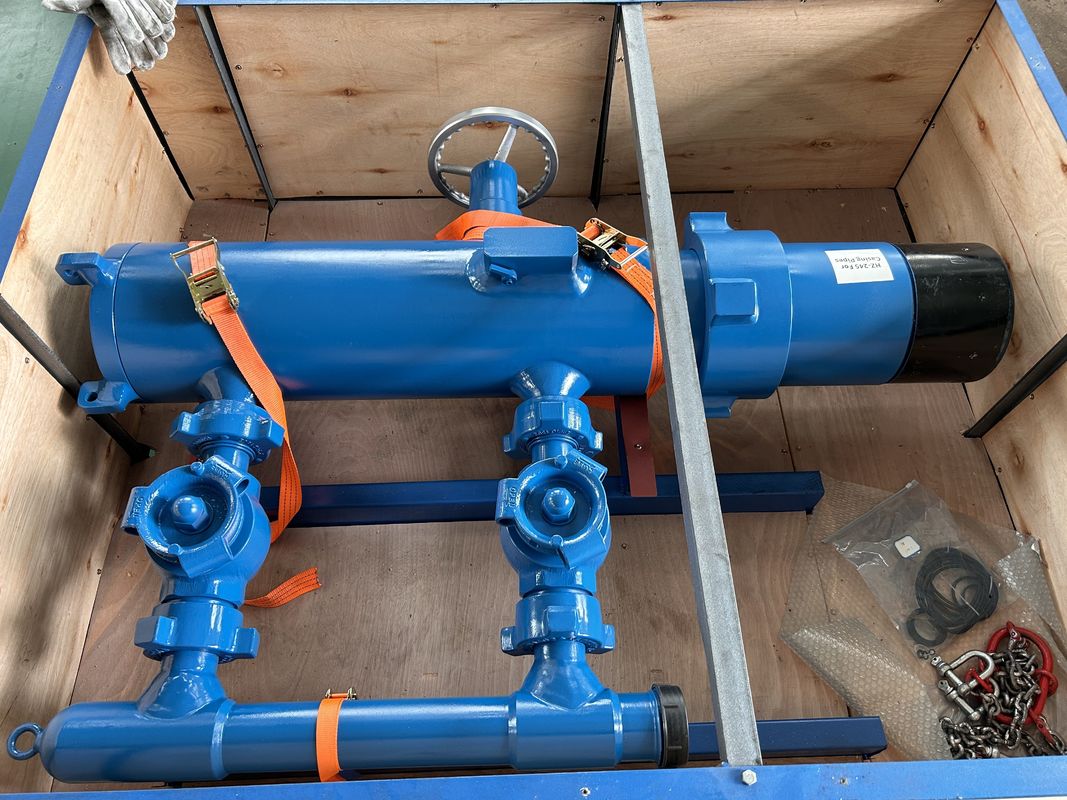 13-3/8' API キャッシング BTC ブックル接続 35Mpa 作業圧 木製パック付きダブルプラグセメントヘッド 810KG
